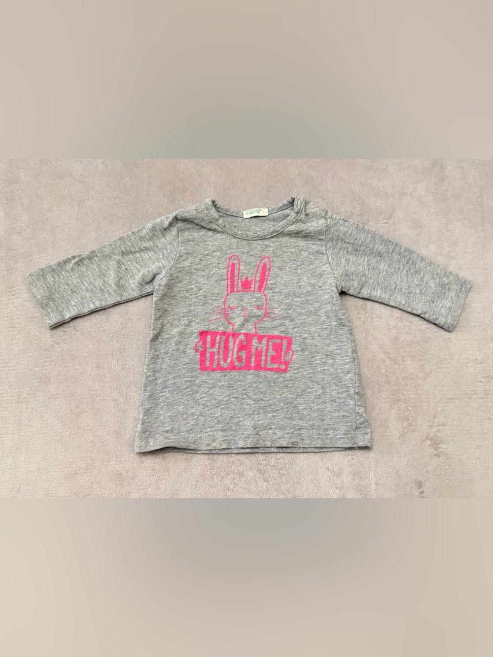 United Colors of Benetton Bunny Hug Me Shirt 1-3 Months Gray Pink Long Sleeve